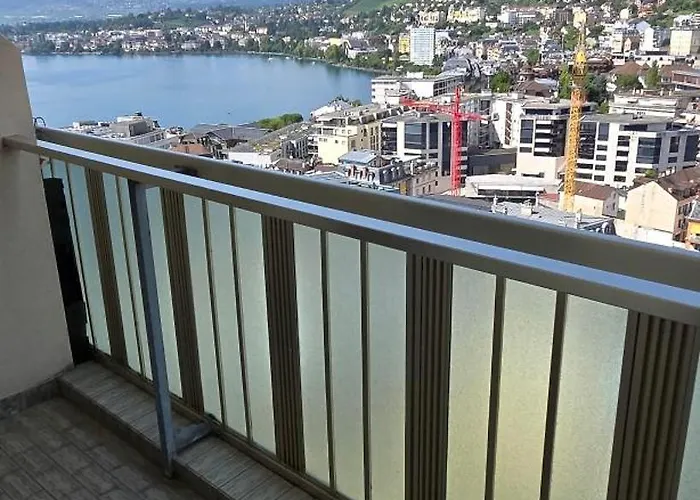 Centre, Vue Panoramique Sur Le Et Les Montagnes Apartament